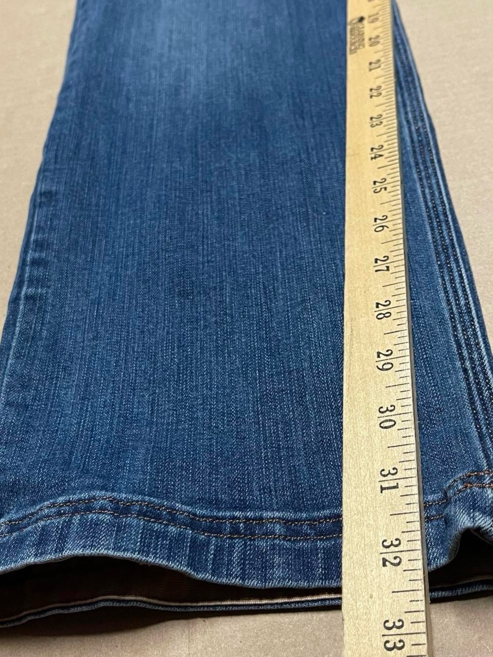 Duluth Trading Ballroom Double Flex Jeans 34x32 Standard Fit Men’s Blue Denim - Picture 8 of 8